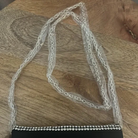 AMBER SCEATS STELLA CRYSTAL BAG! 
5.5” x 7.5” x 7” NWOT! - Picture 6 of 8